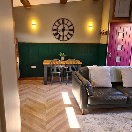 Apartamento The Hide Ullapool Exterior foto